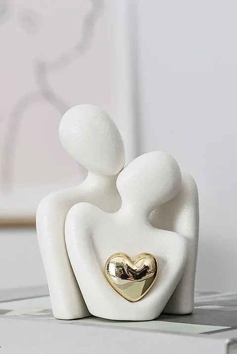 Couple Hug Art Decoration