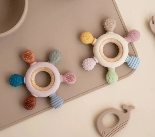 Baby Silicone Teether Rudder Shape